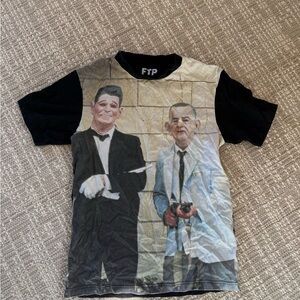 FTP Black Short Sleeve Tee Modern Design